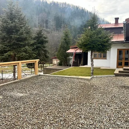 Dom Pod Chopkom Сasa de vacaciones Bystrá